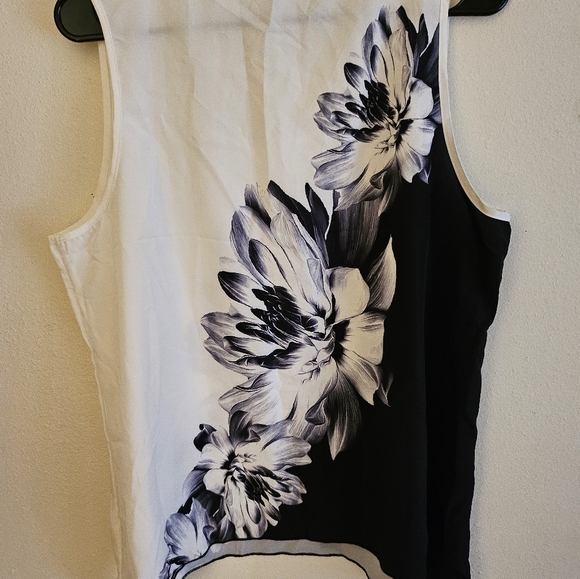 Matching Set - Picture 2 of 3